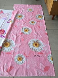 Nuevo diseño de tela de microfibra de poliéster con estampado disperso de patrón de ciervo para tela de cama materia prima - Product Image 3