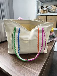 Bolsa Tote de Gran Capacidad, Diseño Brillante y Colorido con Ribete <span class=keywords><strong>Ric</strong></span> Rac, Bolsa de Compras, Playa y Hombro con Ribete Arcoíris, Bolsa de Maquillaje - Product Image 4