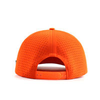 Mode Nieuwe Aanwinst Sportpetten Beste Kwaliteit Laser Geperste Verstelbare Licht Gebogen Klep Aangepaste Siliconen Logo 100% Polyester