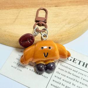 Colgante CHENXI con diseño de pan de soda, adorno para coche, accesorios colgantes para mochila, decoración para llavero de bolso de mujer - Product Image 4