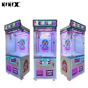 เครื่องเล่นเกมส์คีบตุ๊กตาโลหะแบบใหม่ ขนาดใหญ่ สำหรับธุรกิจ พร้อมอินเทอร์เฟซภาษาอังกฤษ ใช้ไฟ 110/220V - Product Image 3