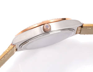 Montre mécanique automatique de luxe haut de gamme avec lunette incrustée de diamants, en acier inoxydable et verre saphir, élégance et charme. - Product Image 4