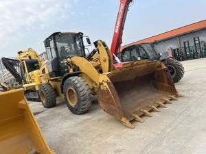 รถตักล้อยาง CAT 924K มือสอง เครื่องยนต์ยี่ห้อ Caterpillar 6 ตัน ปั๊มไฮดรอลิก MOOG สีเหลือง สำหรับงานหนัก - Product Image 2