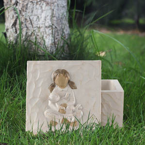 Nueva Urna Conmemorativa de Resina con Forma de Ángel para Mascotas, Ataúd Funerario Universal para Cremación de Perros y Gatos, Caja Funeraria para Ocasiones Especiales - Product Image 1