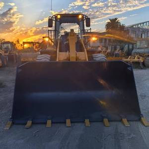 5立方メートルのバケット容量と7トン容量のバックホーローダーを備えた中古車輪付きフロントマウントローダーの販売 - Product Image 5