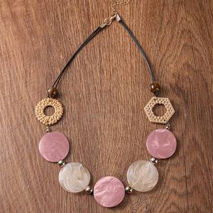 Faux Rattan Acrylic Round Disc Vintage Women Necklace DIY Design Trendy Beach Vacation Fashion Neck Jewelry - Product Image 5