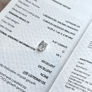 Diamante sciolto CVD coltivato in laboratorio, certificato IGI, 3,47 carati, taglio Long Cushion 2EX, colore D, purezza VS1 - Product Image 2