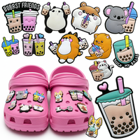 Vendeur en gros Kawaii Fun 2D PVC breloques en caoutchouc pour chaussures d'enfants pièces décoratives y compris lacets à boucles à bulles avec motif de boissons