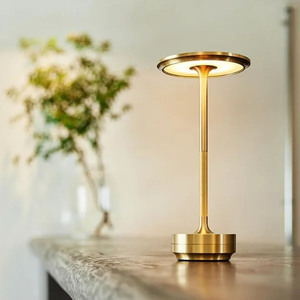 Simple <b>Charging</b> Desk <b>Lamp</b> Restaurant Bar Desk <b>Lamp</b> Dimming Atmosphere Retro Portable <b>Charging</b> Touch Usb Desk <b>Lamp</b> - Product Image 5