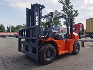 Carretilla elevadora diésel SAFER de 8 toneladas con capacidad de elevación 8 T <span class=keywords><strong>10T</strong></span> Altura de elevación 3m a 6m Tipo de combustible Diesel con mástil Mástil de 2 etapas <span class=keywords><strong>10t</strong></span> 6m Carretilla elevadora - Product Image 5