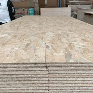 18mm T & G <span class=keywords><strong>OSB</strong></span> Panel Pegamento a prueba de agua Lengua y ranura <span class=keywords><strong>Tablero</strong></span> <span class=keywords><strong>Osb</strong></span> <span class=keywords><strong>ranurado</strong></span> <span class=keywords><strong>Tablero</strong></span> <span class=keywords><strong>Osb</strong></span> - Product Image 1