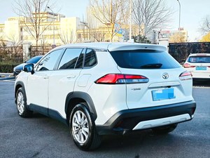 Voiture d'occasion <span class=keywords><strong>TOYOTA</strong></span> <span class=keywords><strong>COROLLA</strong></span> CROSS <span class=keywords><strong>2022</strong></span> 2.0L Ultimate Edition essence SUV compact, en provenance de Chine, en vente, très demandée en Chine - Product Image 4