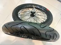 Kit de roue et pneu Supermoto 17 pouces en aluminium CNC argenté pour mise à niveau de moto électrique Sur Ron Light Bee Ultra Bee