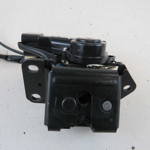 Serratura del portellone posteriore usata per Toyota Corolla E120 2000-2007 (70344) - Product Image 3