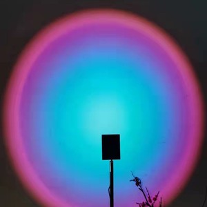 Lampadaire avec projection Coucher de soleil rouge Éblouissant bleu aube LED Contrôle tactile Éclairage d'ambiance domestique - Product Image 3