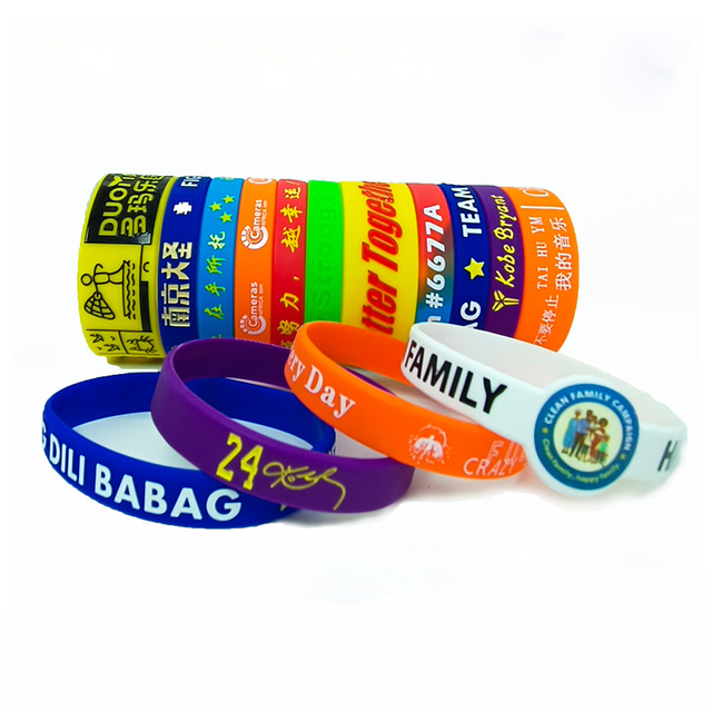 Wholesale Custom logo Rubber Wristbands Bracelets Custom Printed Fashion Design Promotional Silicone Bracelet Silicone Wristband