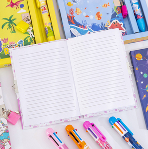 Cartone animato astronauta libro regalo Set di cancelleria per studenti Kit con dieci colori penna serratura diario all'ingrosso cancelleria - Product Image 4