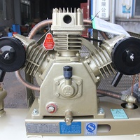 Bon prix compresseur d'air à piston de tête de pompe haute pression 20HP 42CFM 30 Bar 40 Bar