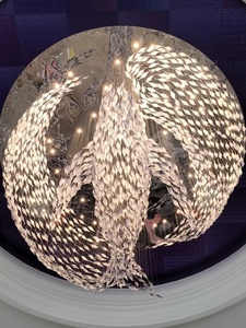 Benzersiz tasarım büyük beyaz balina modeli özel cam kristal avize & akvaryum müze iç dekorasyon için asılı ışık - Product Image 3