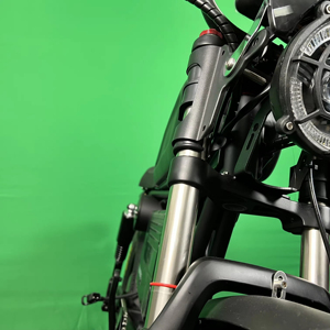 Bicicleta Eléctrica Himoto Negra Personalizable, 3000W, Batería de Litio de 60AH, Motor sin Escobillas, Sensor Electrónico, Neumáticos Anchos, para Desplazamientos Urbanos - Product Image 4