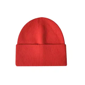 Bán Buôn Chất Lượng Cao Beanies Với Tùy Chỉnh Nhãn Vá Gân Beanies Unisex Còng Beanies