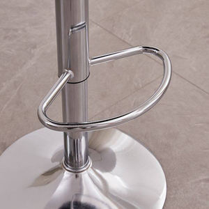 Silla de Bar Giratoria de 360 Grados con Altura Ajustable, Asiento de Cuero, Base de Patas Metálicas, Moderna, para Exteriores, Hoteles, Centros Comerciales, Bares, Cafeterías, Cocina - Product Image 4