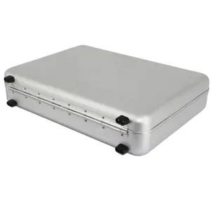 Пользовательские портативные алюминиевые медицинские коробки для оборудования Серебряные Водонепроницаемые переносные футляры для инструментов для защиты безопасности