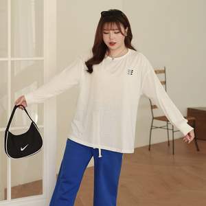 รันฉี เอ็น8170 เสื้อยืดแขนยาวโอเวอร์ไซส์สำหรับผู้หญิง สีขาวนวล ผ้าฝ้ายถักแบบมีชั้น ซ้อนกันเป็นเลเยอร์ - Product Image 3