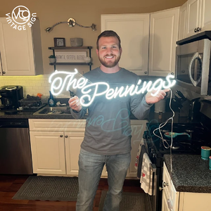 Letrero LED de Neón Personalizado con Nombre y Frase |   Luz de Neón Líquida Personalizada para Bodas, Decoración del Hogar y Negocios - Product Image 1