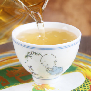 Thé Pu'er brut Fenghuangwo 357g, gâteau au goût sucré, expédition directe de l'usine - Product Image 5