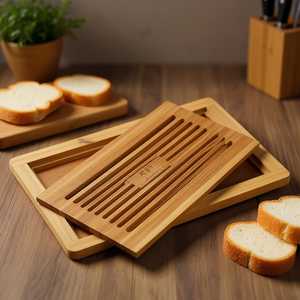 Tabla de cortar pan KESPER, tabla de cortar reversible de madera para uso en la cocina - Product Image 3