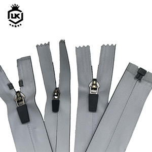 Lanke Fermeture à glissière imperméable réfléchissante à extrémité ouverte et bande réfléchissante à extrémité ouverte Fermeture à glissière étanche avec curseur YG et fermeture à glissière en caoutchouc - Product Image 5