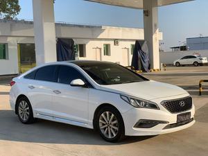 Voiture d'occasion 2024 Hyundai Sonata Essence 2.0t 170ch L4 Automatique 4 portes 5 places Berline 0km à vendre - Product Image 3