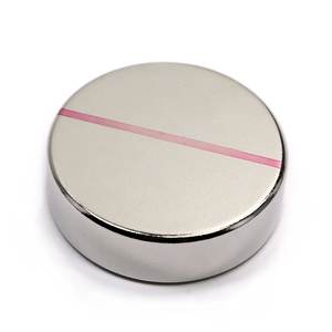 מכירות במפעל n/s מוט 25 x15 30 x10 n52 חזק <span class=keywords><strong>neodymium</strong></span> סיבוב מגנט דיסק נדיר אדמה ndfeb למכירה - Product Image 1