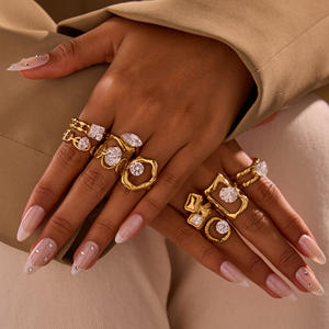 Элитные дизайнерские кольца из нержавеющей стали с позолотой 18 карат и прозрачными фианитами для женщин, новейшая модная модель, блестящие золотые кольца - Product Image 2