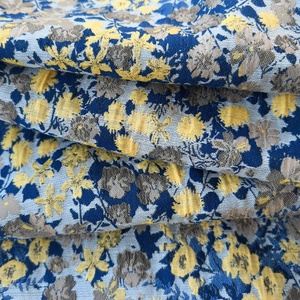 <span class=keywords><strong>Tela</strong></span> Brocada <span class=keywords><strong>3D</strong></span> de Poliéster de Alta Calidad NAIS, Color Rojo, Negro y Blanco, Diseño Abstracto, Mini <span class=keywords><strong>Pintura</strong></span>, Letras Jacquard <span class=keywords><strong>en</strong></span> <span class=keywords><strong>Relieve</strong></span>, Ropa de Dormir <span class=keywords><strong>para</strong></span> Niñas - Product Image 2