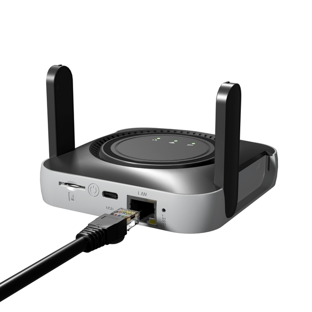 Hotsport 4G High Speed Mobile Router MP205 SIM Card WiFi Router Power Bank 4000mAh CAT4 Wireless Hotspot RJ45 2.4G WIFI6
