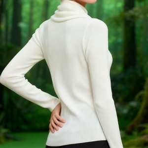 เสื้อสเวตเตอร์ถักสีพื้นแบบอสมมาตรคอวีแฟชั่นฤดูใบไม้ร่วง/ฤดูหนาวสำหรับผู้หญิง - Product Image 4