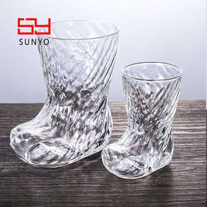 Bicchierini da Shot con Design a Stivaletto, Stili Carini, Contenitori per Whisky Pronti per la Consegna, Ideali per Bar e Feste - Product Image 4