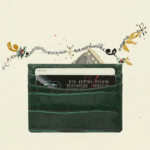 กระเป๋าสตางค์ใส่บัตรเครดิตหนังแท้สไตล์อังกฤษสำหรับผู้หญิง ดีไซน์หรูหรา ลายนูนจระเข้ แบบมินิมอล  ขนาดบาง  สามารถสลักชื่อได้ - Product Image 3