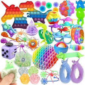 ของเล่นขายส่งสำหรับเด็ก ของเล่นรัดมือแบบสไลด์ วงแหวน ลูกบาศก์ ของเล่นเงียบๆ ของเล่นหนอนแบบกำหนดเองสำหรับผู้ใหญ่ - Product Image 6