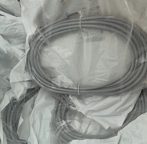 สายเชื่อมต่อเซ็นเซอร์ SICK YF8U14-050VA3XLEAX ของแท้ใหม่เอี่ยม มีสินค้าในสต็อก - Product Image 2