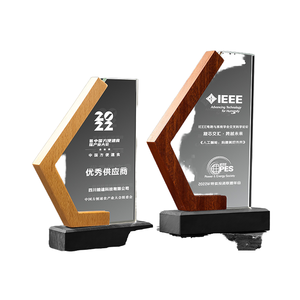 New Free Design Wooden Crystal Glass Awards Plaque Trophy Other Crystal Crafts for Company Gifts Outstanding Employee