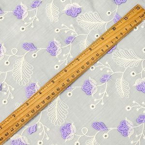 의류를위한 <span class=keywords><strong>Tencel</strong></span> 직물 다채로운 입체 꽃 자수 친환경 우유 실크 실 레이스 전폭 - Product Image 4