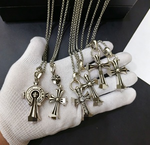 Collar con Cruz de Corazón <span class=keywords><strong>para</strong></span> Hombre y Mujer, Colgante con Cadena de Eslabones, Bañado en Plata, con Circonitas, Estilo Vintage, de Aleación de Cobre, Regalo al por Mayor - Product Image 1