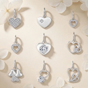 Vente en gros de pendentifs en argent sterling 925 avec charme en CZ pour la fabrication de bijoux, designs personnalisés de symboles de croix porte-bonheur - Product Image 4