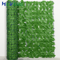Clôture en feuille de gazon artificiel Imperméable Plante de gazon artificiel Clôture Grille Porte Protection UV Utilisation dans la cour