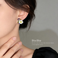 Boucles d'oreilles à clip en émail fleuri vintage plaquées or 18 carats, bijoux élégants pour femmes