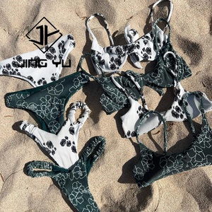 Fabricante OEM de Bikini Hawaiano Estampado, Traje de Baño de Nailon Personalizado de Doble Cara Reciclado para Mujer - Product Image 4