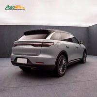 Penjualan Teratas Terbaru Leap C11 2024 Versi Premium Jangkauan Luas 300 SUV Energi Baru 5 Pintu 5 Kursi Lithium Iron Phosphate